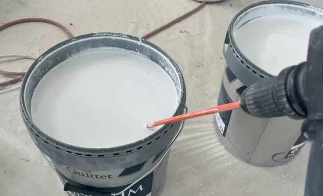 Peinture de finition à l'airless, maison neuve à Mornant